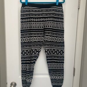 Mossimo Supply Co. Black and White Patterned Women’s Lounge/Joggers